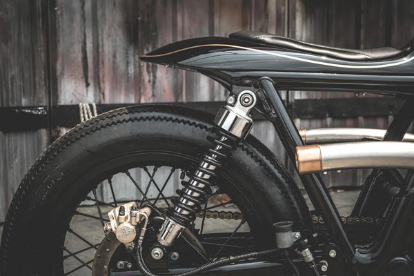 ആഢംബരം നിറഞ്ഞൊഴുകി ഒരു ബുള്ളറ്റ് മോഡിഫിക്കേഷന്‍