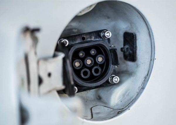 മാരുതി ആള്‍ട്ടോ ഇലക്ട്രിക്ക് കാറായി മാറുമ്പോള്‍