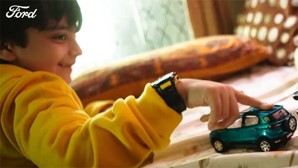 പിറന്നാള്‍ സമ്മാനമായി ഏഴു വയസ്സുകാരന് കിട്ടിയത് ഫോര്‍ഡ് മസ്താംഗ് — വീഡിയോ