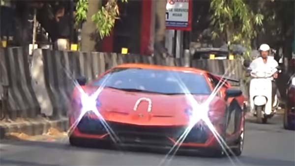 ഇതാ ഇന്ത്യയിലെ ഏറ്റവും വിലയേറിയ സൂപ്പര്‍കാര്‍, ലംബോര്‍ഗിനി അവന്റഡോര്‍ SVJ — വീഡിയോ