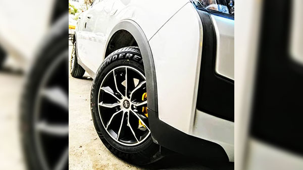 16 ഇഞ്ച് അലോയ് വീലുകളുടെ അഴകില്‍ മഹീന്ദ്ര XUV300