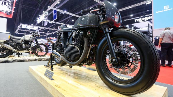 മനം കവര്‍ന്ന് റോയല്‍ എന്‍ഫീല്‍ഡ് ജിടി വായു