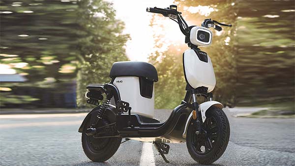 പുതിയ ഇലക്ട്രിക്ക് സ്‌കൂട്ടറുമായി ഷവോമി, ഒറ്റ ചാര്‍ജില്‍ 120 കിലോമീറ്റര്‍ — വില 32,000 രൂപ