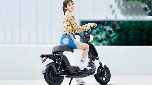 പുതിയ ഇലക്ട്രിക്ക് സ്‌കൂട്ടറുമായി ഷവോമി, ഒറ്റ ചാര്‍ജില്‍ 120 കിലോമീറ്റര്‍ — വില 32,000 രൂപ