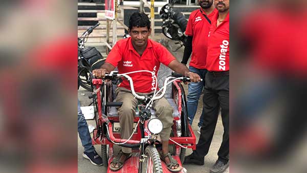 ഭിന്നശേഷിക്കാരന് സൊമാറ്റോയുടെ സമ്മാനം, ഇനി ഡെലിവറി ഇലക്ട്രിക് സൈക്കിളിൽ ഭിന്നശേഷിക്കാരന് സൊമാറ്റോയുടെ സമ്മാനം, ഇനി ഡെലിവറി ഇലക്ട്രിക് സൈക്കിളിൽ