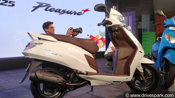 ഹീറോ മയെസ്‌ട്രോ എഡ്ജ് 125, പ്ലെഷര്‍ പ്ലസ് സ്‌കൂട്ടറുകള്‍ വിപണിയില്‍