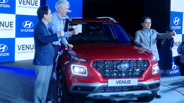 ആകര്‍ഷകമായ വിലയ്ക്ക് ഹ്യുണ്ടായി വെന്യു എത്തി, നെക്‌സോണും ബ്രെസ്സയും ഇനി വിയര്‍ക്കും