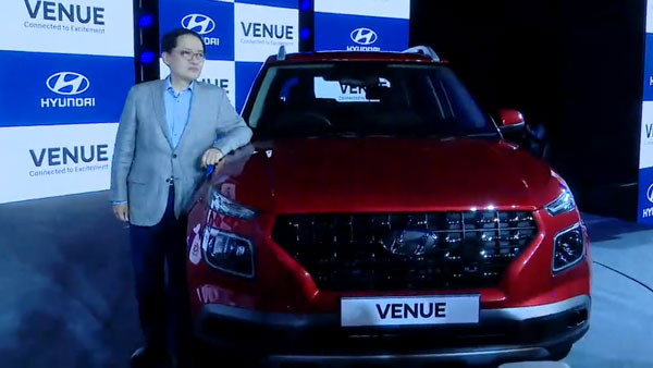 ആകര്‍ഷകമായ വിലയ്ക്ക് ഹ്യുണ്ടായി വെന്യു എത്തി, നെക്‌സോണും ബ്രെസ്സയും ഇനി വിയര്‍ക്കും