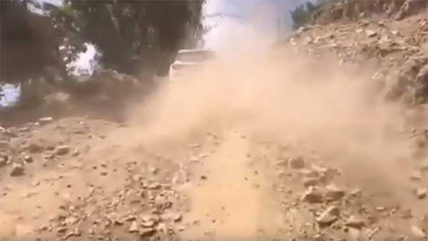 ഓഫ്‌റോഡില്‍ കരുത്തുകാട്ടി മഹീന്ദ്ര XUV300 — വീഡിയോ