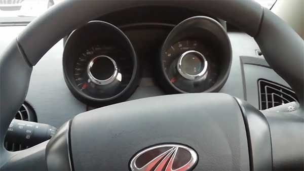 വില കുറച്ച് മഹീന്ദ്ര മഹീന്ദ്ര XUV500, ലക്ഷ്യം ടാറ്റ ഹാരിയറിന്‍റെ വില്‍പ്പനയോ?