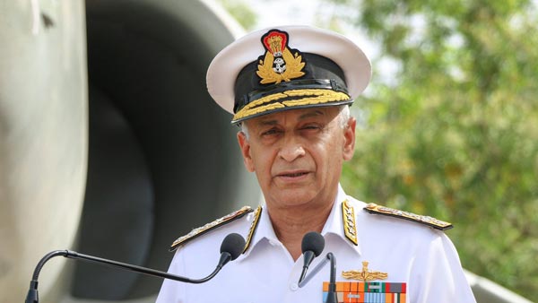 ക്യാന്റീന്‍ ഡിസ്‌ക്കൗണ്ട് തീരും മുന്‍പേ ജീപ്പ് കോമ്പസ് വാങ്ങി നാവികസേനാ മേധാവി