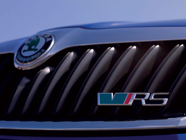 സ്‌കോഡ ഡീലര്‍ഷിപ്പ് നല്‍കിയത് 3 ലക്ഷം രൂപയുടെ എസ്റ്റിമേറ്റ്, ഇരുനൂറ് രൂപയ്ക്ക് കാര്‍ ശരിയാക്കി ഉടമ