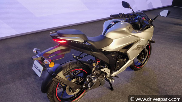 നവീകരിച്ച സുസുക്കി ജിക്‌സര്‍ SF 150 വിപണിയില്‍, വില 1.09 ലക്ഷം രൂപ