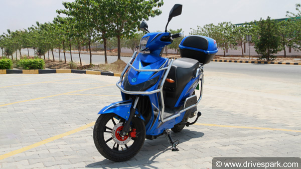 ഇലക്ട്രിക് സ്‌കൂട്ടറുകള്‍ക്ക് വില കുറയുമ്പോള്‍ — അവന്‍ സെറോ പ്ലസ് റിവ്യു