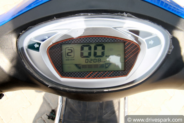 ഇലക്ട്രിക് സ്‌കൂട്ടറുകള്‍ക്ക് വില കുറയുമ്പോള്‍ — അവന്‍ സെറോ പ്ലസ് റിവ്യു