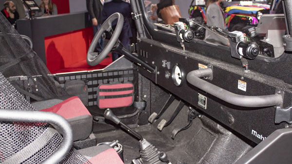 റോക്‌സോറില്‍ മഹീന്ദ്രയുടെ പുതിയ പരീക്ഷണം, ഇതാണ് റോക്‌സ്‌ബോക്‌സ്