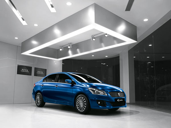 ഷോറൂമിൽ പോകണ്ട, കാറുകളുമായി മാരുതി വരും വീട്ടിലേക്ക്