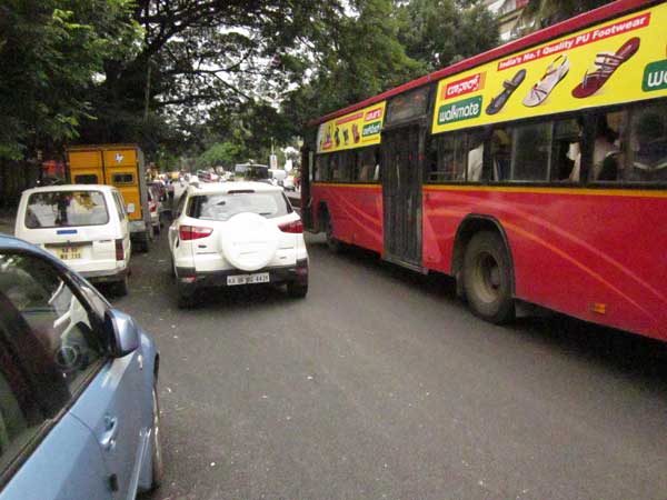 ട്രാഫിക് നിയമലംഘനങ്ങള്‍ക്ക് പിഴ ഇരട്ടിയാകും, പുതിയ ഭേദഗതി ഇങ്ങനെ