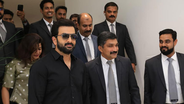 മൂന്നു കോടിയുടെ റേഞ്ച് റോവര്‍ സ്വന്തമാക്കി പൃഥ്വിരാജ്‌