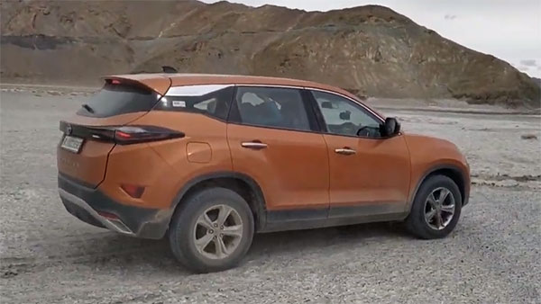 ലഡാക്കില്‍ അഭ്യാസം കാട്ടി ടാറ്റ ഹാരിയര്‍ — വീഡിയോ