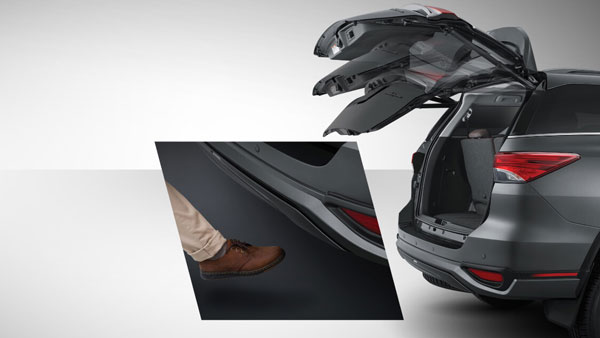 പുതിയ ഫോര്‍ച്യൂണറുമായി ടോയോട്ട എത്തുന്നു