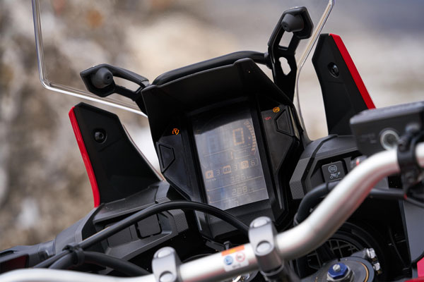 ഹോണ്ട ആഫ്രിക്കന്‍ ട്വിന്നിന്റെ പുതിയ പതിപ്പ് അടുത്ത വര്‍ഷം