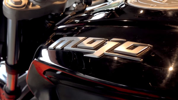 എബിഎസ് സുരക്ഷയില്‍ പുതിയ മഹീന്ദ്ര മോജോ 300