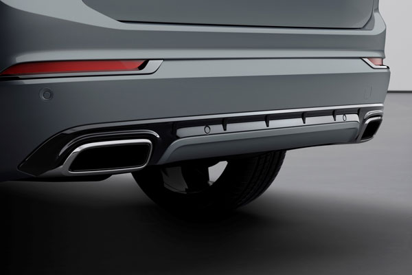 ബോംബിട്ടാലും തകരാത്ത, വെടിയുണ്ട തുളഞ്ഞു കയറാത്ത എസ്‌യുവിയുമായി വോള്‍വോ