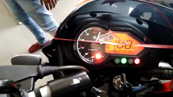 ബജാജ് പള്‍സര്‍ 125 സോഫ്റ്റ് ലോഞ്ച്: വീഡിയോ