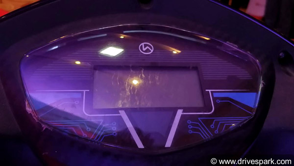 ഇലക്ട്രിക്ക് സ്‌കൂട്ടര്‍ ഡാഷിനെ വിപണിയില്‍ അവതരിപ്പിച്ച് ഹീറോ