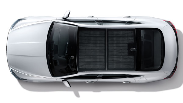 പുതിയ ഹ്യുണ്ടായ് സൊനാറ്റയില്‍ സോളര്‍ പാനല്‍ റൂഫ്