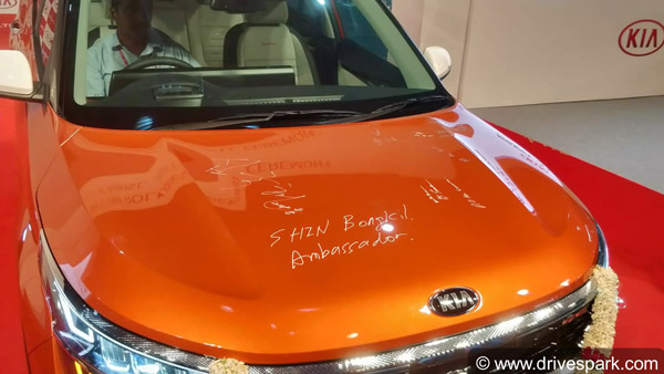 ആദ്യ കിയ സെല്‍റ്റോസ് നിര്‍മ്മാണശാലയില്‍ നിന്ന് പുറത്തിറങ്ങി