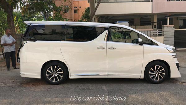 ആഡംബര എംപിവി ശ്രേണിയിലേക്ക് വെല്‍ഫെയറിനെ അവതരിപ്പിച്ച് ടൊയോട്ട