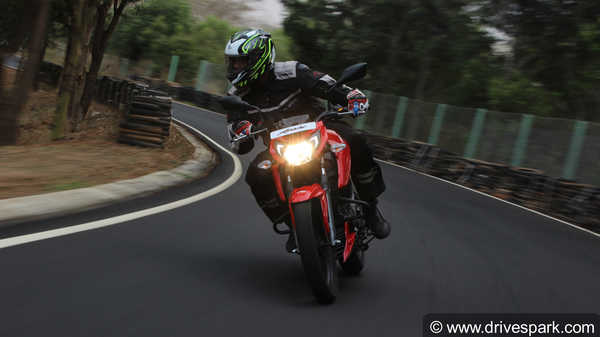 ടിവിഎസ് അപാച്ചെ RTR 160 4V ഫെയ്‌സ്‌ലിഫ്റ്റ് പതിപ്പിന്റെ ചിത്രം ചോര്‍ന്നു