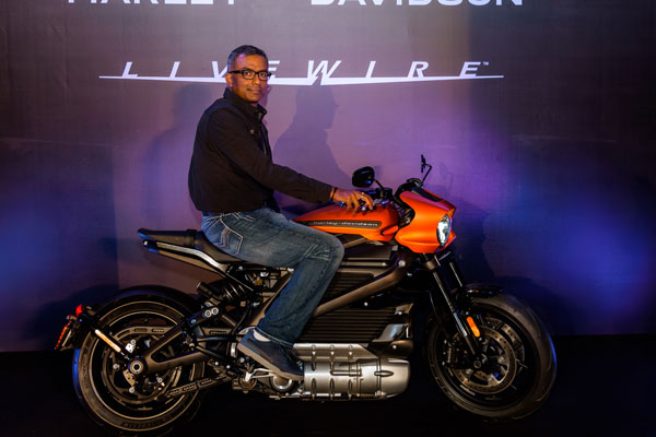 ലൈവ്‌വെയറിന്റെ ഉത്പാദനവും വില്‍പ്പനയും പുനരാരംഭിച്ച് ഹാര്‍ലി