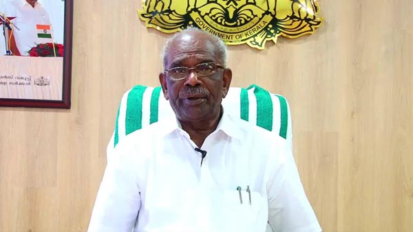 മന്ത്രി വാഹനം വീണ്ടും വാർത്തകളിൽ നിറയുന്നു; രണ്ട് വർഷത്തിനുള്ളിൽ മാറിയത് 34 ടയറുകൾ