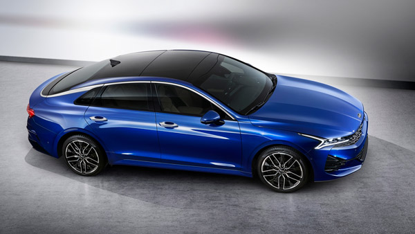 പുതിയ K5 സെഡാൻ പുറത്തിറക്കി കിയ മോട്ടോർസ്