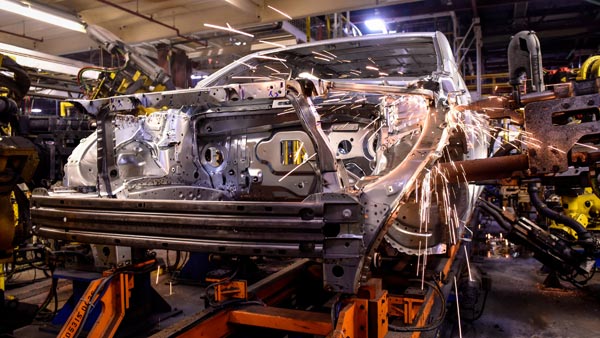 വിൽപ്പന മാന്ദ്യം; ജീവനക്കാർക്ക് വോളണ്ടറി റിട്ടയർമെന്റ് സ്കീം അവതരിപ്പിക്കാൻ ടാറ്റ