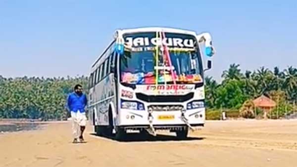 വീണ്ടും കൈവിട്ട കളിയുമായി ടൂറിസ്റ്റ് ബസ് ഡ്രൈവർമാർ