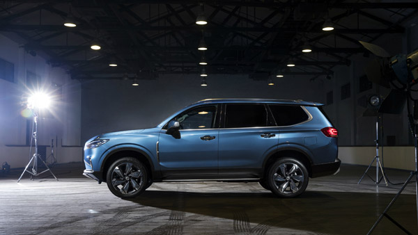 മാക്‌സസ് D90, ആറ് സീറ്റർ ഹെക്ടർ എന്നിവ ഓട്ടോ എക്പോയിൽ അവതരിപ്പിക്കാൻ എംജി