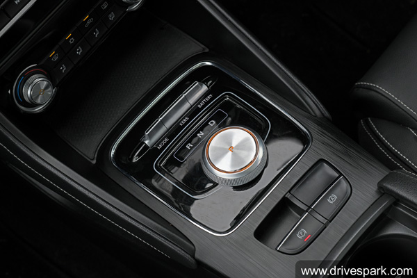 എംജി ZS ഇവി ആദ്യ ഡ്രൈവ് റിവ്യു