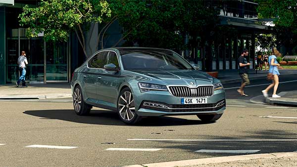 2020 സ്കോഡ സൂപ്പേർബ് ഫെയ്സ്ലിഫ്റ്റ് മാർച്ചിൽ ഇന്ത്യയിലെത്തും 2020 സ്കോഡ സൂപ്പേർബ് ഫെയ്സ്ലിഫ്റ്റ് മാർച്ചിൽ ഇന്ത്യയിലെത്തും