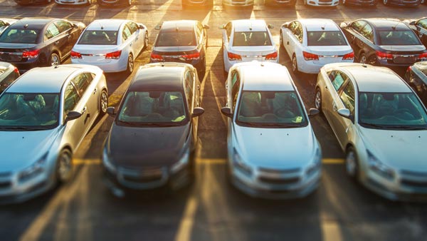 വിപണിയെ വിട്ടൊഴിയാതെ മാന്ദ്യം; നവംബറില്‍ 12 ശതമാനത്തിന്റെ ഇടിവ്