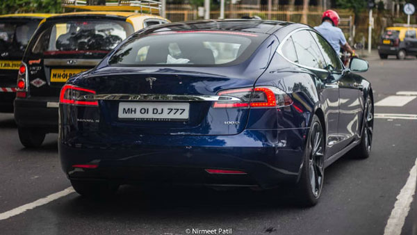 ഇന്ത്യയിലെ ടെസ്ല കാര്‍ ഉടമകള്‍ ഇവരൊക്കെ!