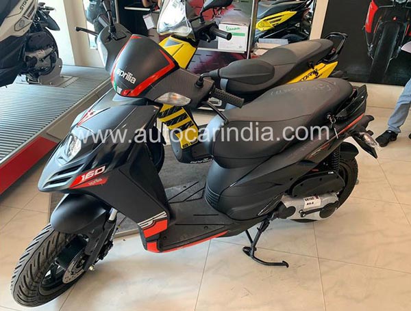 SR160 ഡീലര്‍ഷിപ്പില്‍ എത്തിച്ച് അപ്രീലിയ