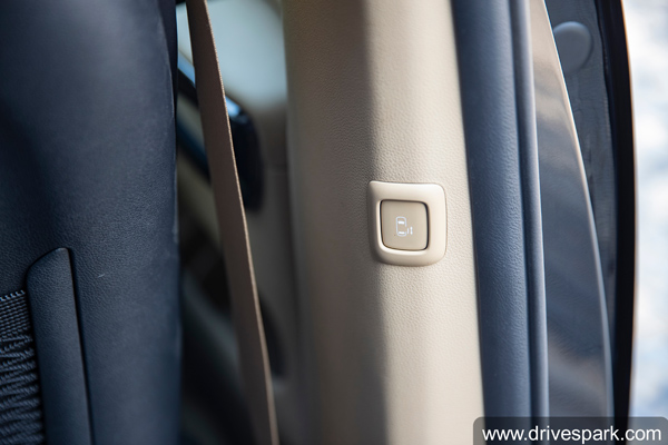 കിയയുടെ രണ്ടാമന്‍ കാര്‍ണിവല്‍; ആദ്യ ഡ്രൈവ് റിവ്യു