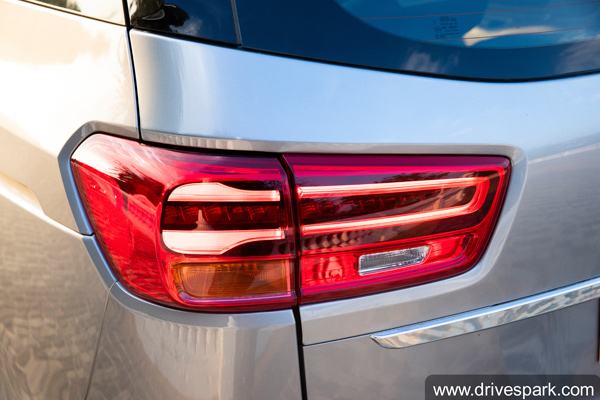 കിയയുടെ രണ്ടാമന്‍ കാര്‍ണിവല്‍; ആദ്യ ഡ്രൈവ് റിവ്യു