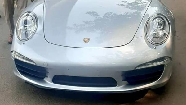 ട്രാഫിക്ക് നിയമലംഘനത്തിന് ആഢംബര കാറിന് ലഭിച്ചത് അത്യാഢംബരമായ പിഴ