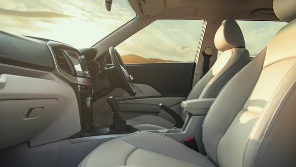 ഓട്ടോ എക്‌സ്‌പോയില്‍ XUV300 ഇലക്ട്രിക്കിന്റെ പ്രെഡക്ഷന്‍ പതിപ്പിനെ അവതരിപ്പിക്കുമെന്ന് മഹീന്ദ്ര