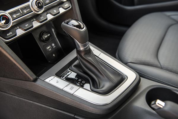 ഹ്യുണ്ടായി വെന്യു, എലൈറ്റ് i20 ബി‌എസ്‌ VI മോഡലുകളുടെ ബുക്കിംഗ് ആരംഭിച്ചു